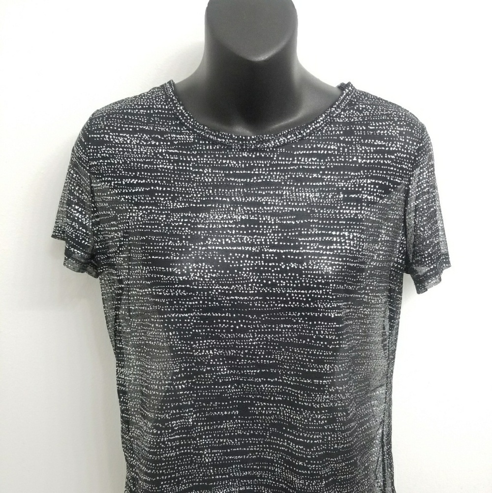 VICTORIA'S SECRET WOMAN TSHIRT TRANSPARENT